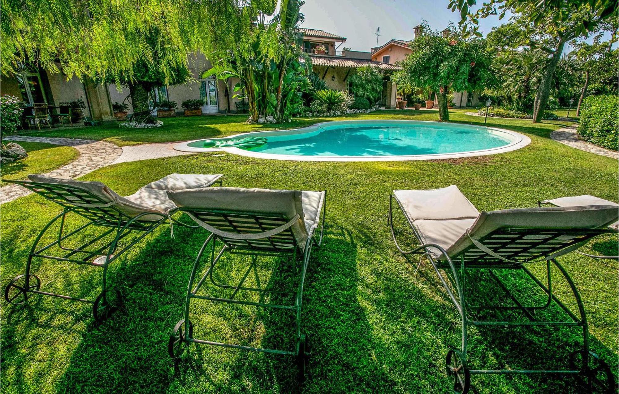 Villa Santa Marina Polistena 外观 照片