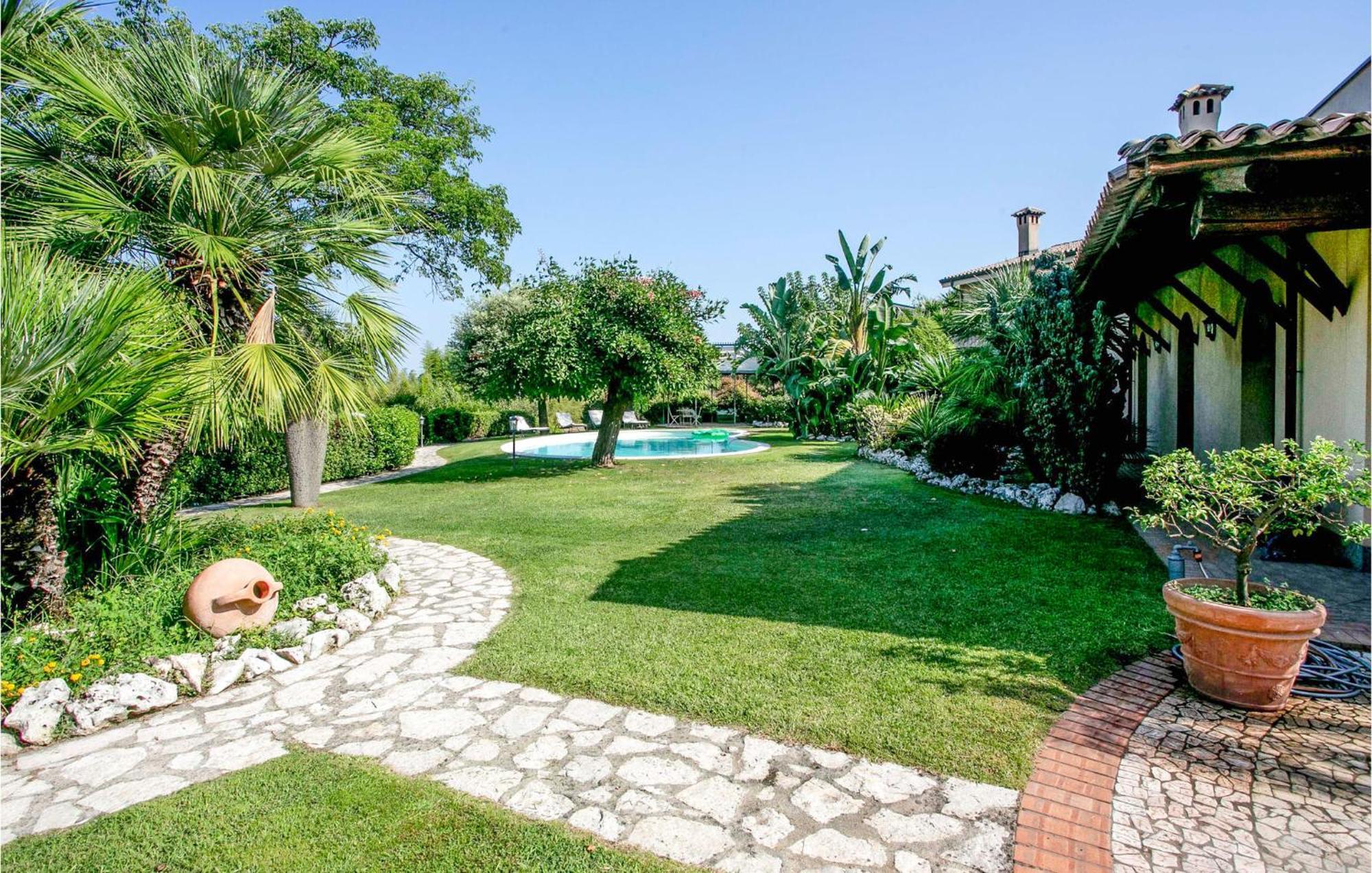 Villa Santa Marina Polistena 外观 照片